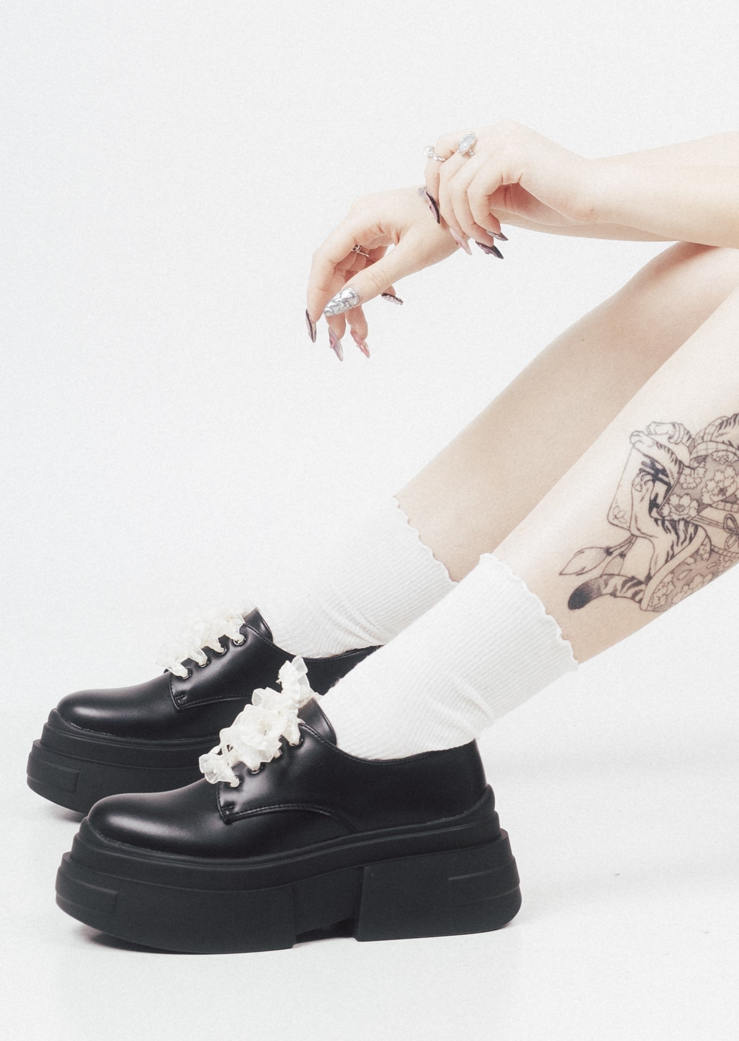 Zapato MEGAN negro plataforma