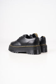 Zapato negro plataforma