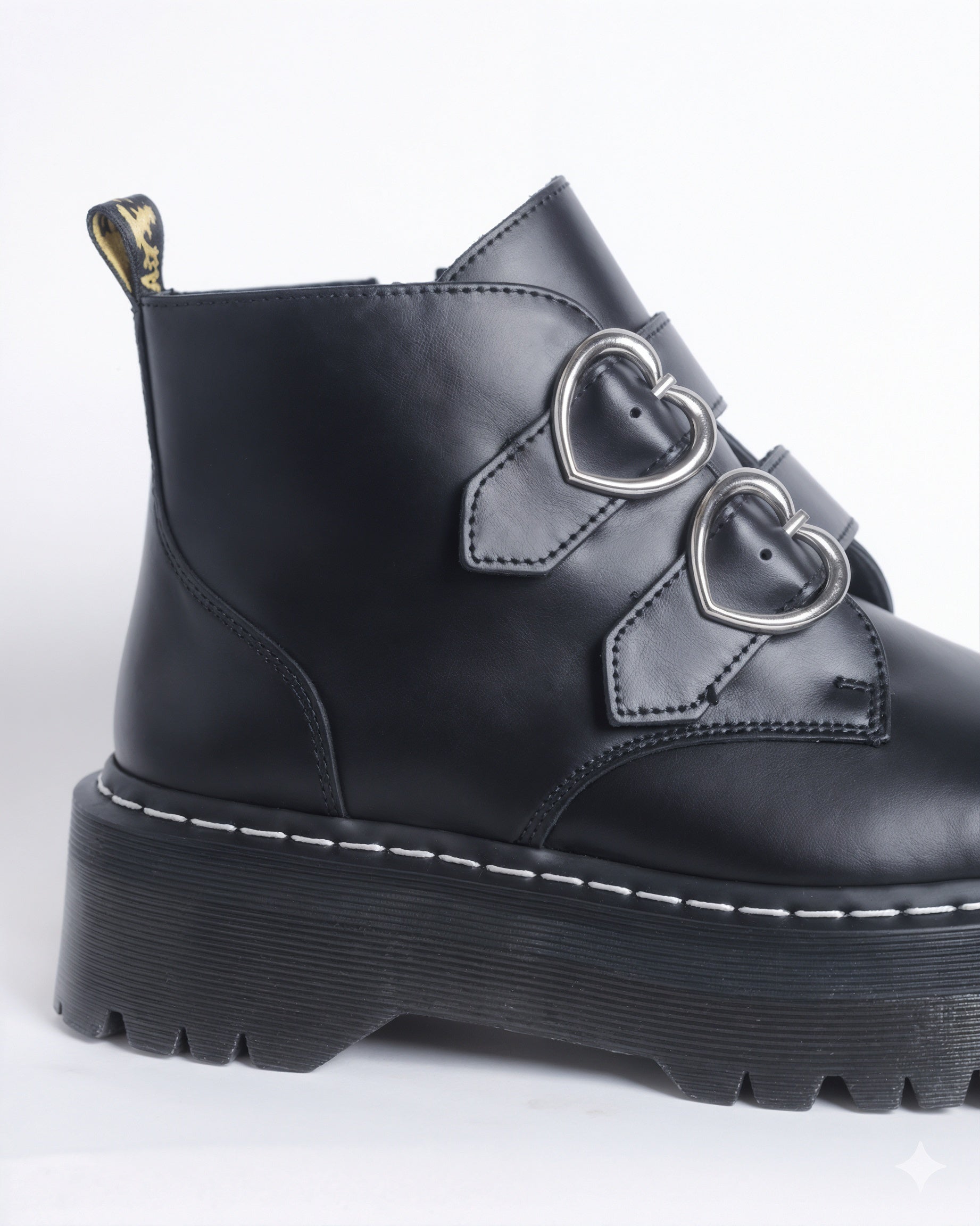 Botin Hebilla corazón