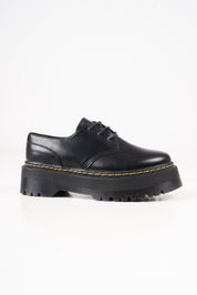 Zapato negro plataforma